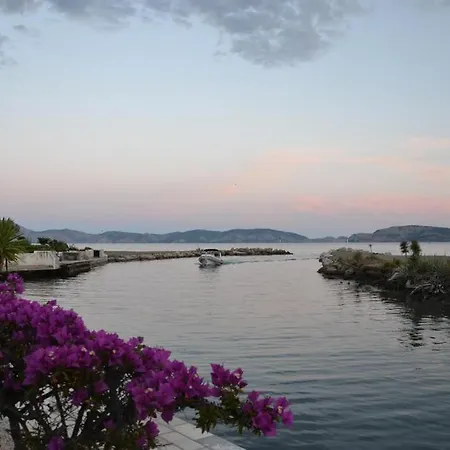 Willa Lovely In The Gorgeous Porto Hydra Thermisía