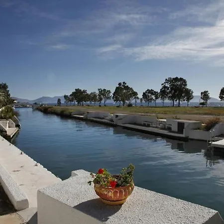 Villa Lovely In The Gorgeous Porto Hydra *