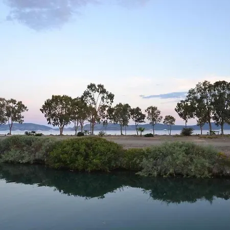 Willa Lovely In The Gorgeous Porto Hydra