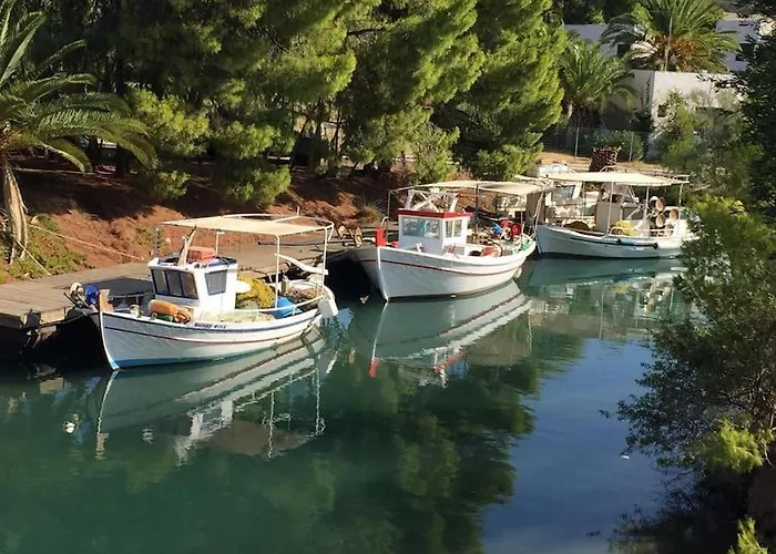Lovely In The Gorgeous Porto Hydra * Thermisía